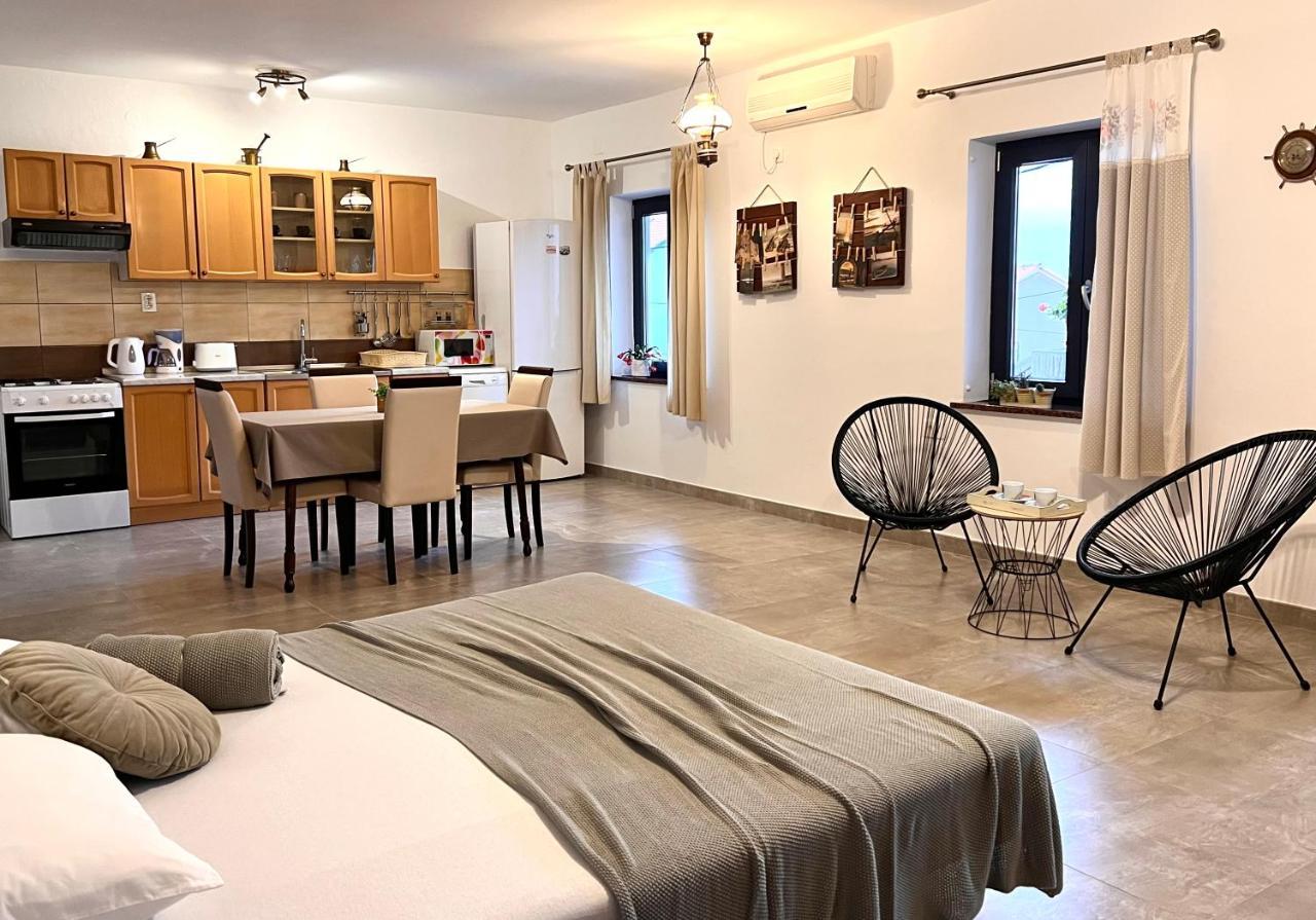 Apartments Maro Zengg Kültér fotó